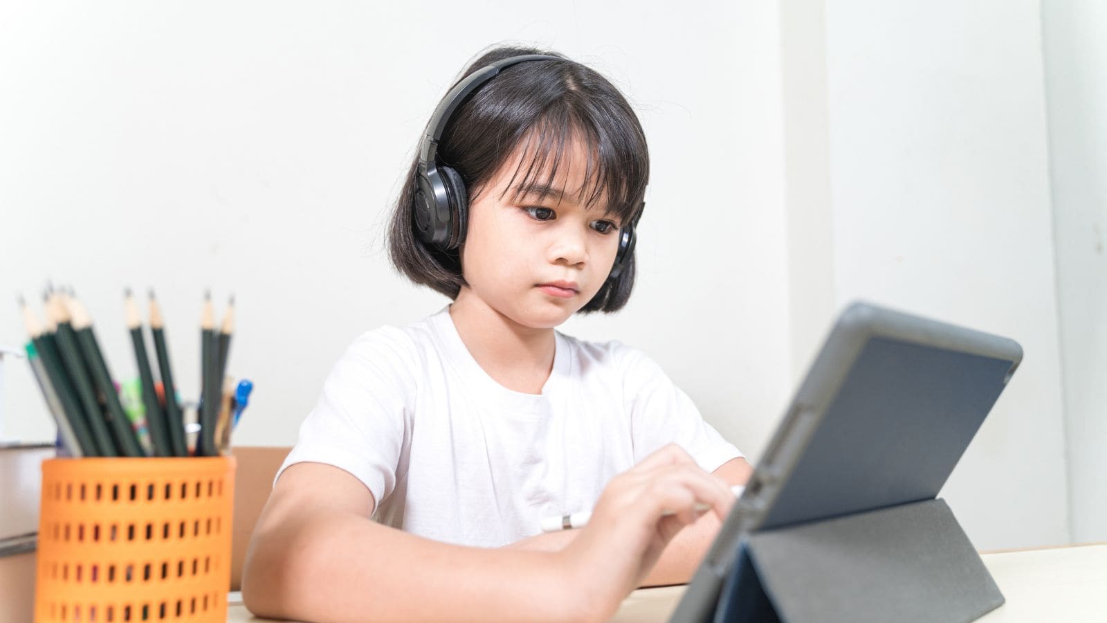 Tópicos essenciais de inglês básico para alunos iniciantes